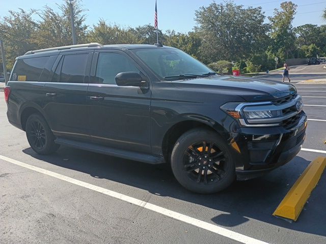 2022 Ford Expedition Max XLT