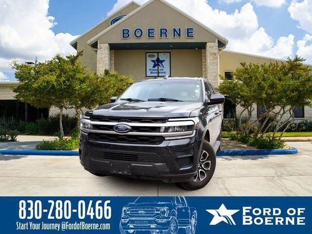 2022 Ford Expedition MAX XLT