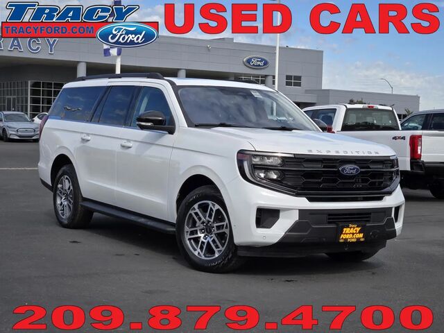 2025 Ford Expedition MAX Active