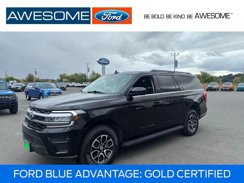 2024 Ford Expedition MAX XLT — photo 1 of 10