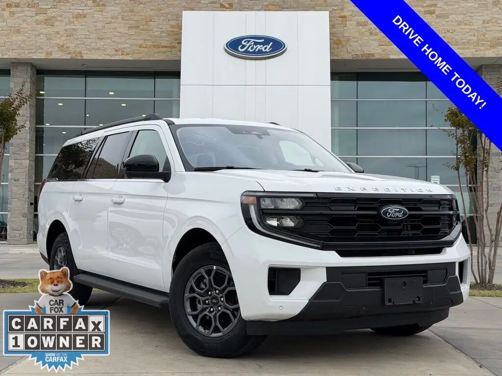 2025 Ford Expedition MAX Active — photo 1 of 13