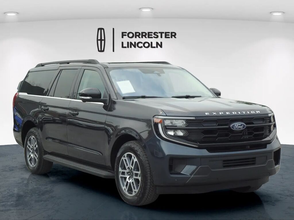 2025 Ford Expedition MAX Active — photo 1 of 13