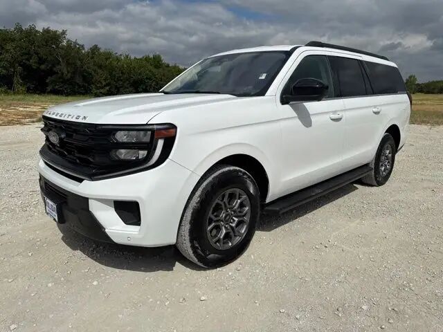 2025 Ford Expedition MAX Active — photo 1 of 13