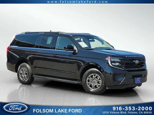 2025 Ford Expedition MAX Active — photo 1 of 13