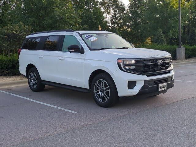 2025 Ford Expedition MAX Active — photo 1 of 1