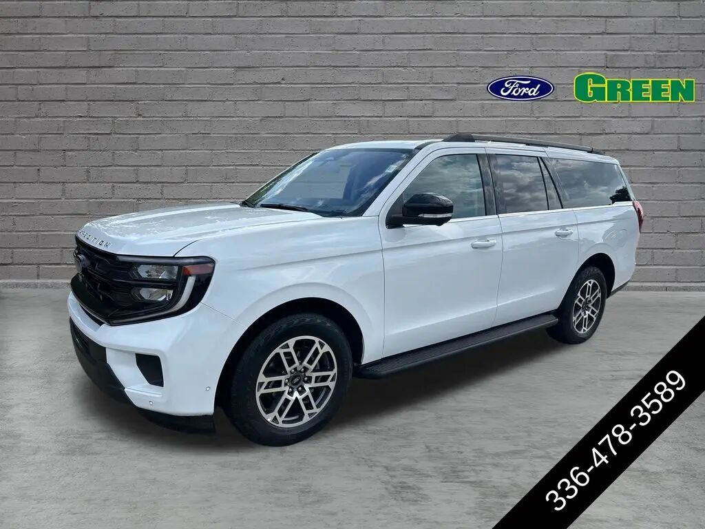 2025 Ford Expedition MAX Active — photo 1 of 13