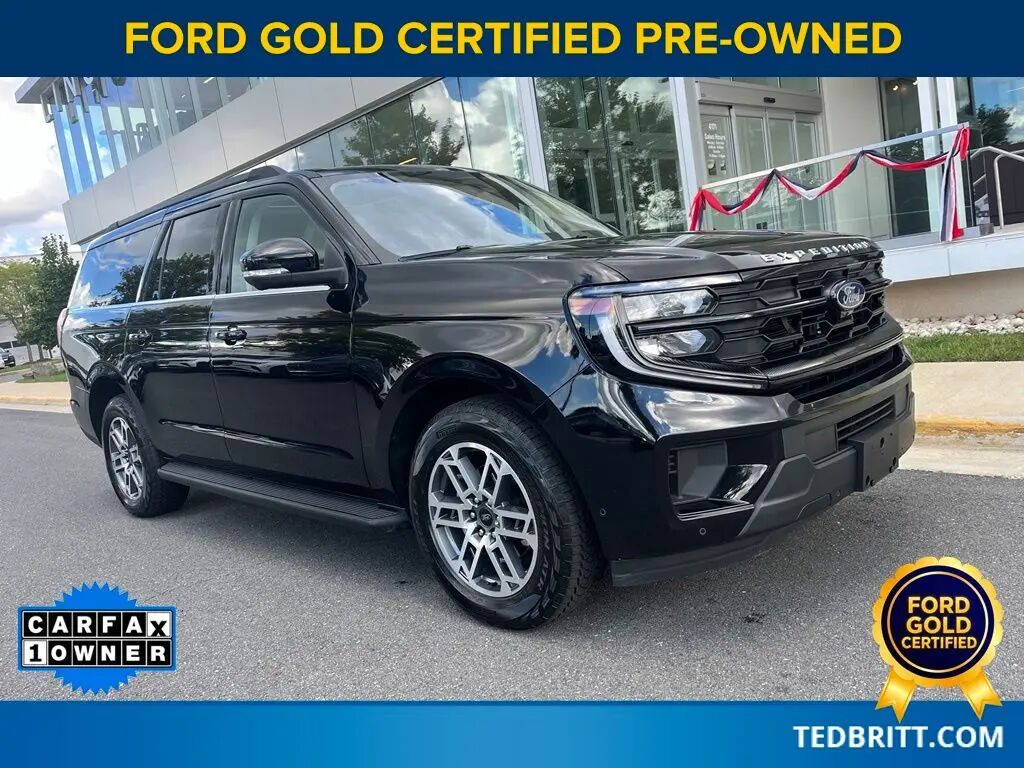 2025 Ford Expedition MAX Active — photo 1 of 11