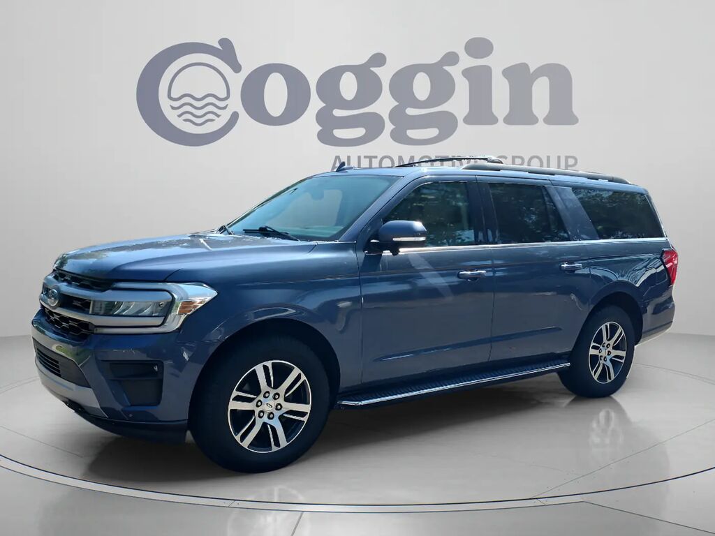 2022 Ford Expedition MAX XLT — photo 1 of 2