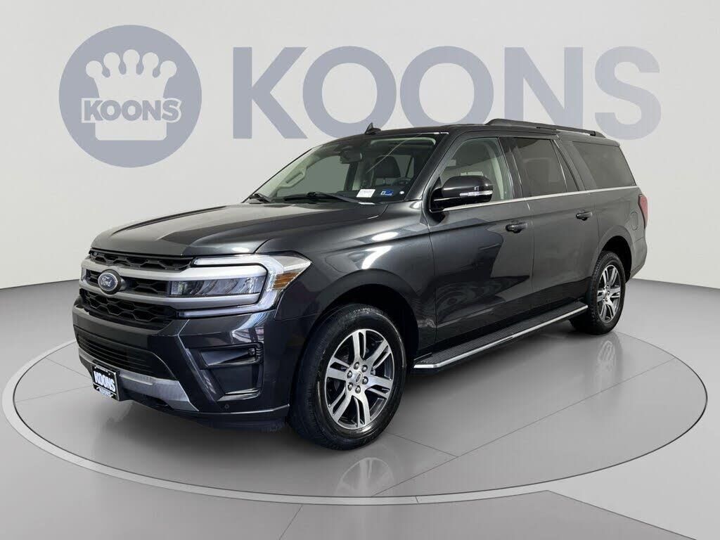 2022 Ford Expedition MAX XLT — photo 1 of 2