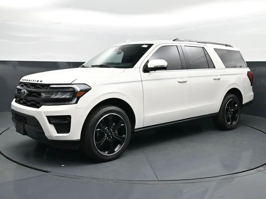2024 Ford Expedition MAX Limited — photo 1 of 12