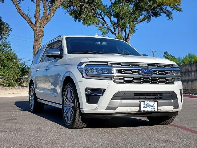2023 Ford Expedition MAX Platinum