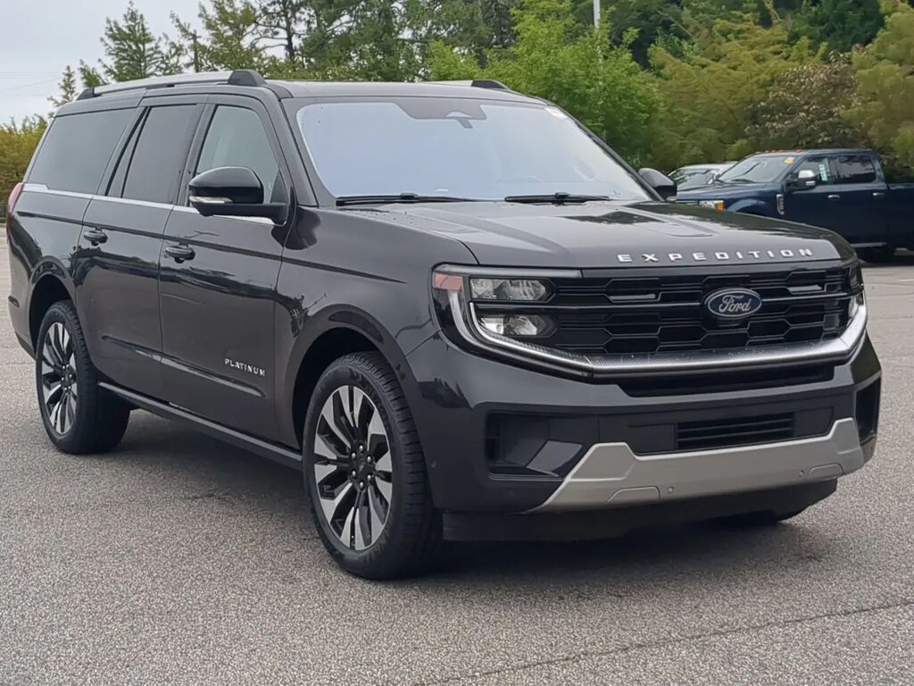 2025 Ford Expedition MAX Platinum — photo 1 of 13