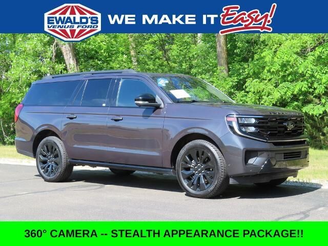 2025 Ford Expedition MAX Platinum — photo 1 of 4