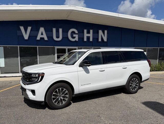 2025 Ford Expedition MAX Platinum — photo 1 of 1