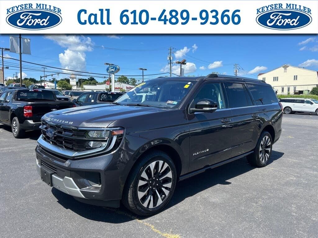 2025 Ford Expedition MAX Platinum — photo 1 of 1