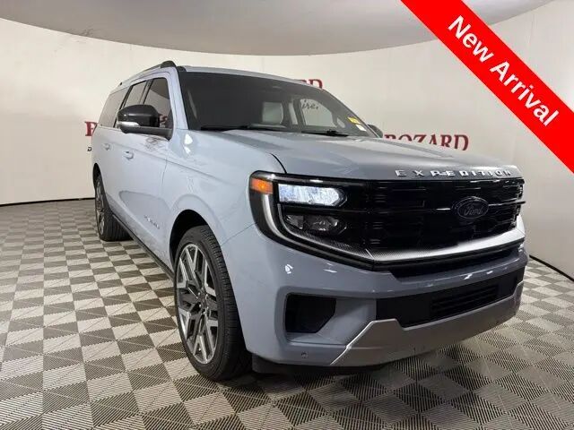 2026 Ford Expedition MAX Platinum — photo 1 of 13
