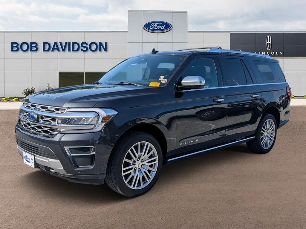 2022 Ford Expedition MAX Platinum — photo 1 of 13