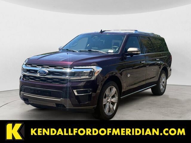 2023 Ford Expedition MAX King Ranch — photo 1 of 13