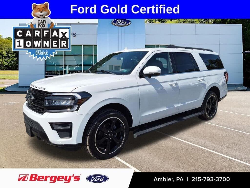 2023 Ford Expedition MAX Limited — photo 1 of 1