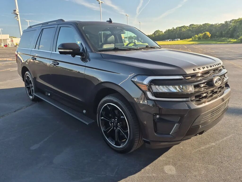2024 Ford Expedition MAX Limited — photo 1 of 13