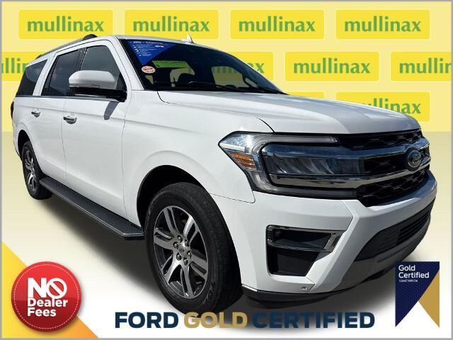 2023 Ford Expedition MAX Limited — photo 1 of 13