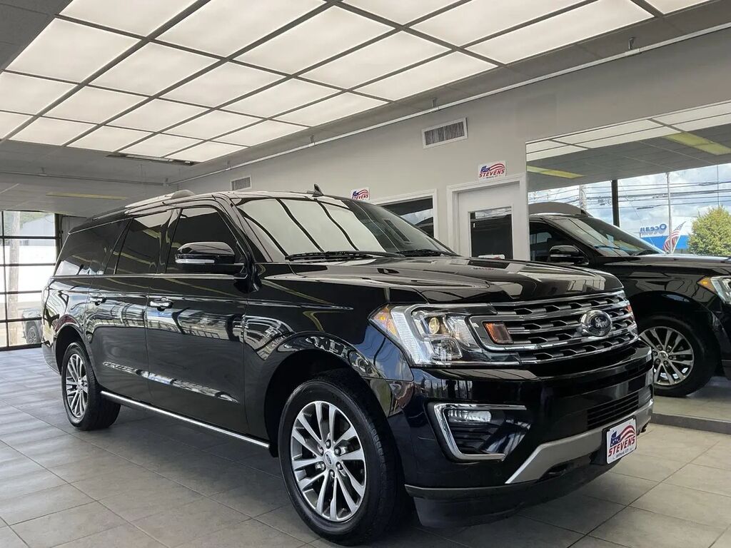 2018 Ford Expedition MAX Limited — photo 1 of 13