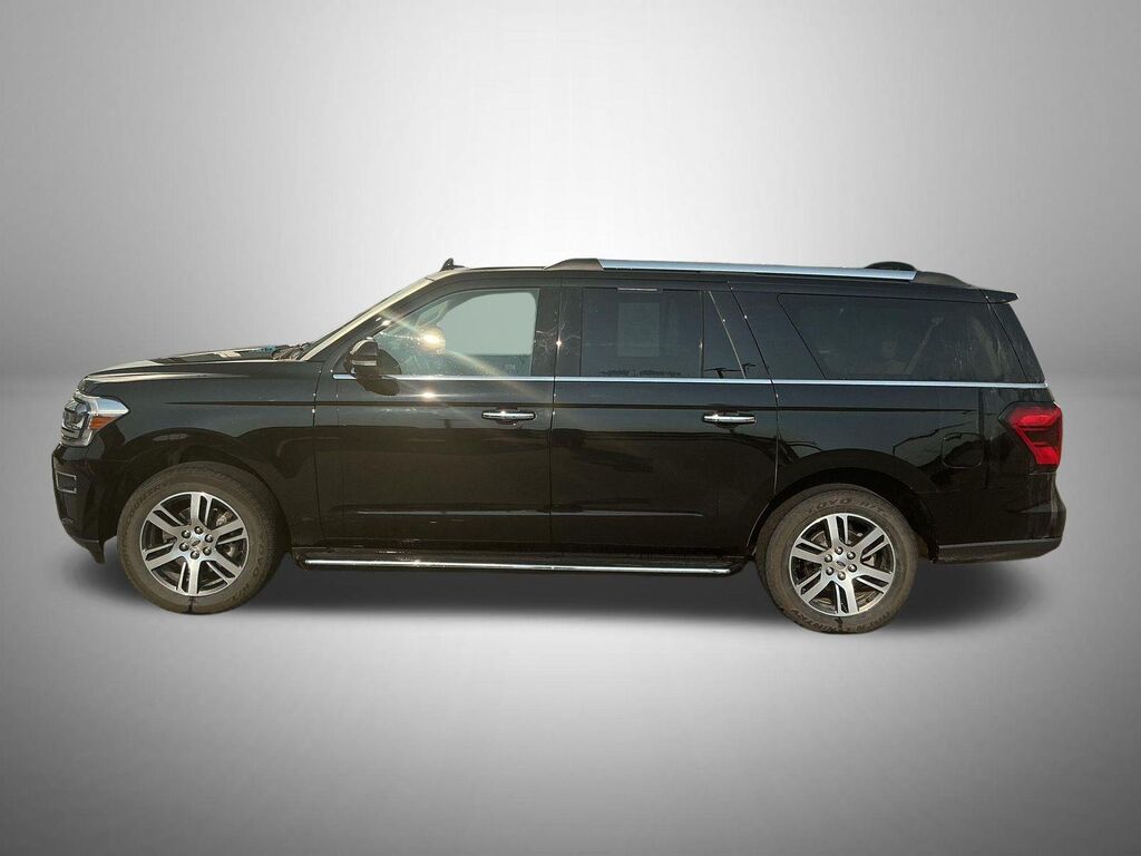 2022 Ford Expedition MAX Limited — photo 1 of 1