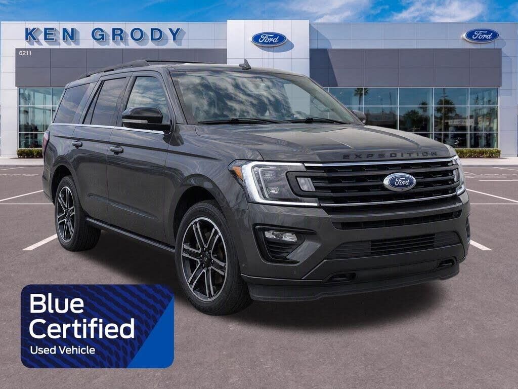 2021 Ford Expedition MAX Limited — photo 1 of 1