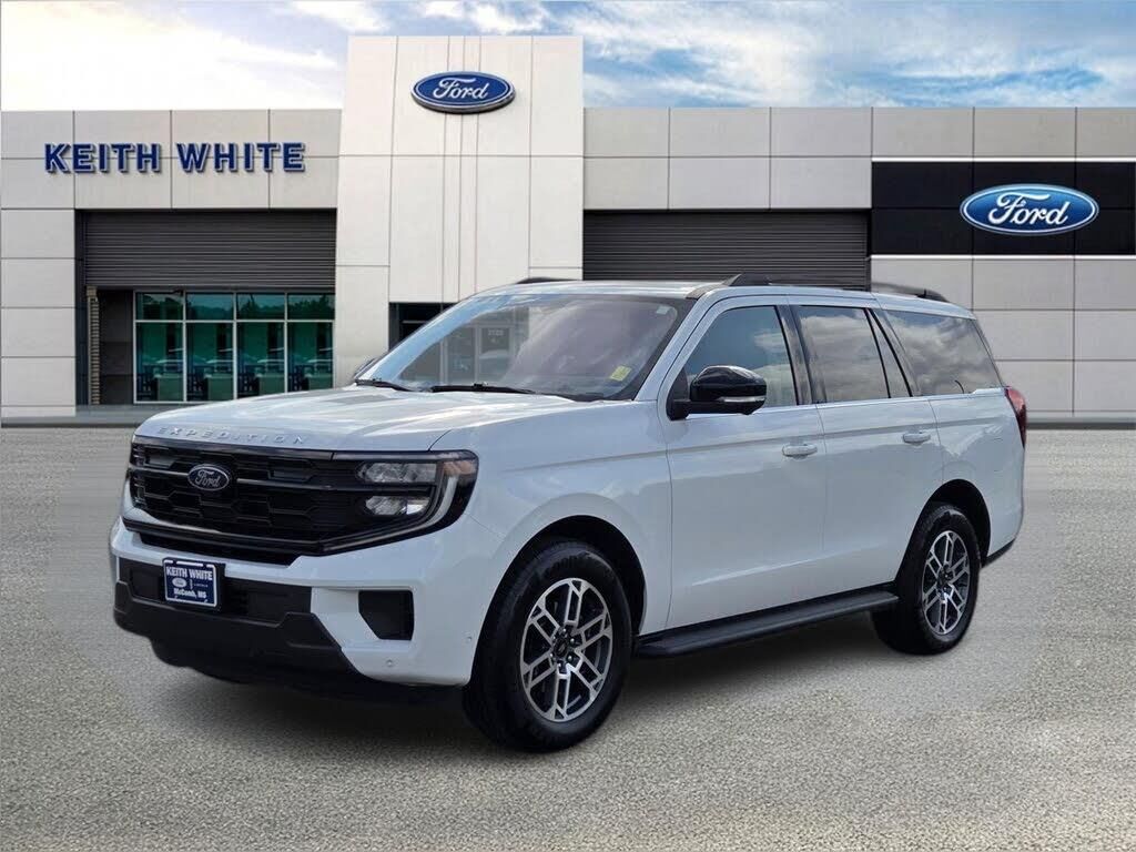 2025 Ford Expedition Active — photo 1 of 1