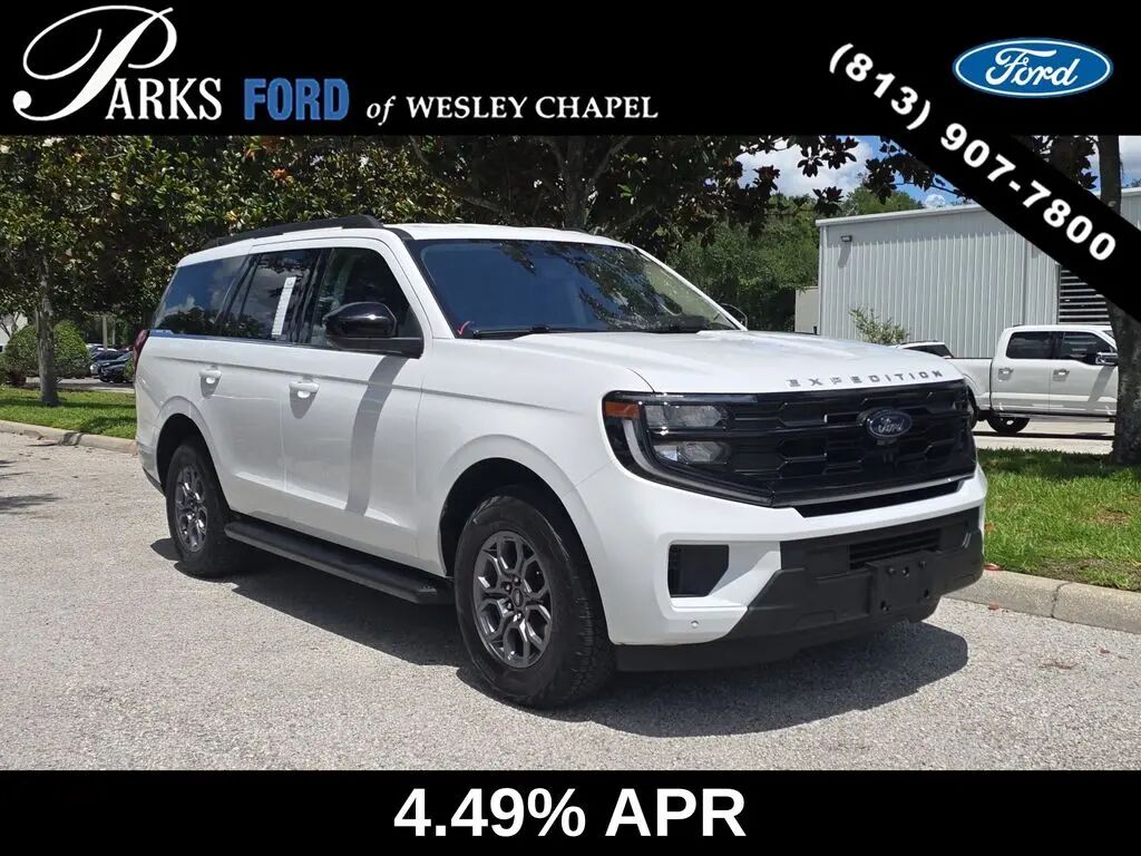 2025 Ford Expedition Active — photo 1 of 9