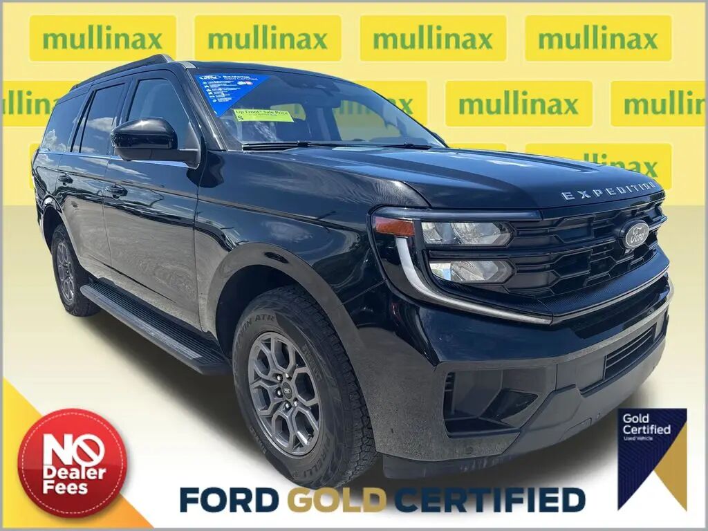 2025 Ford Expedition Active — photo 1 of 19