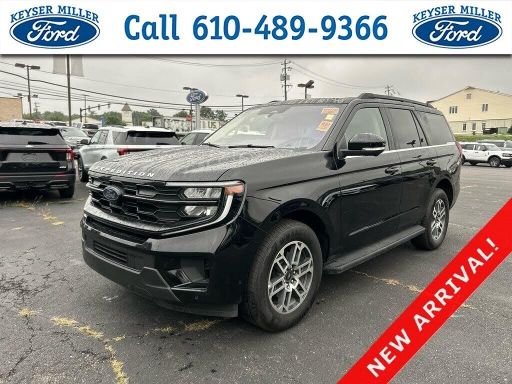 2025 Ford Expedition Active — photo 1 of 1