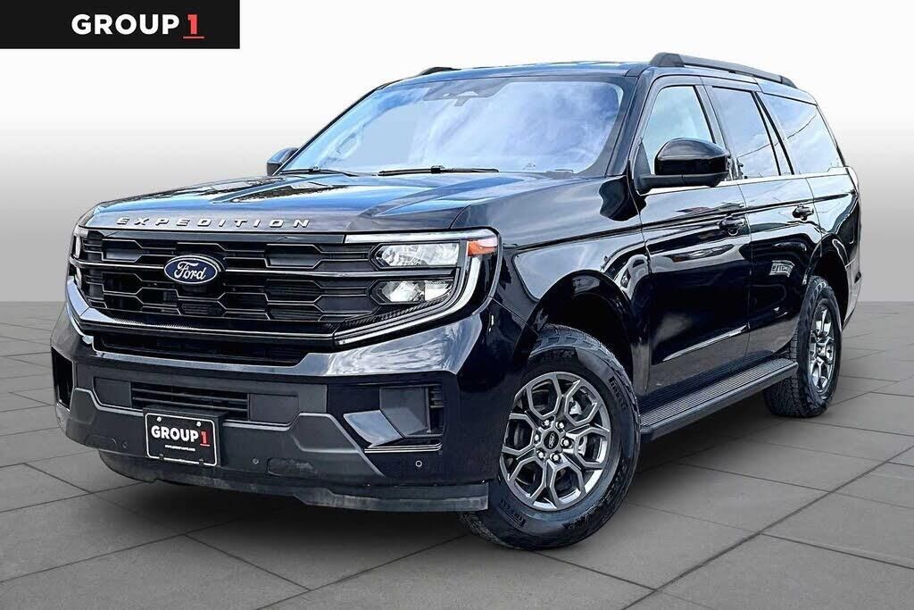 2025 Ford Expedition Active — photo 1 of 1