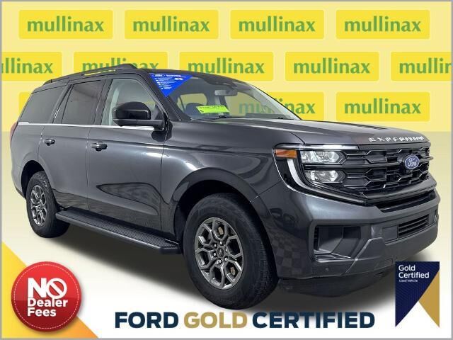 2025 Ford Expedition Active — photo 1 of 8