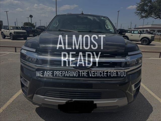 2023 Ford Expedition XLT