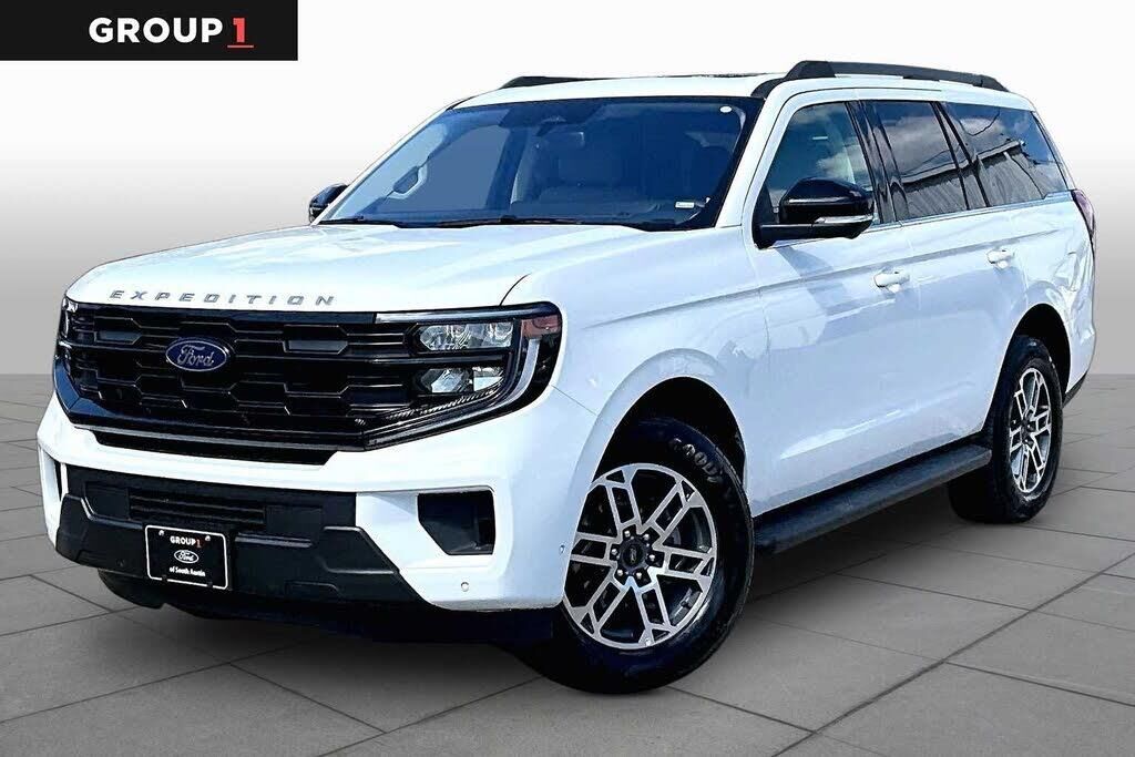2025 Ford Expedition Active — photo 1 of 1