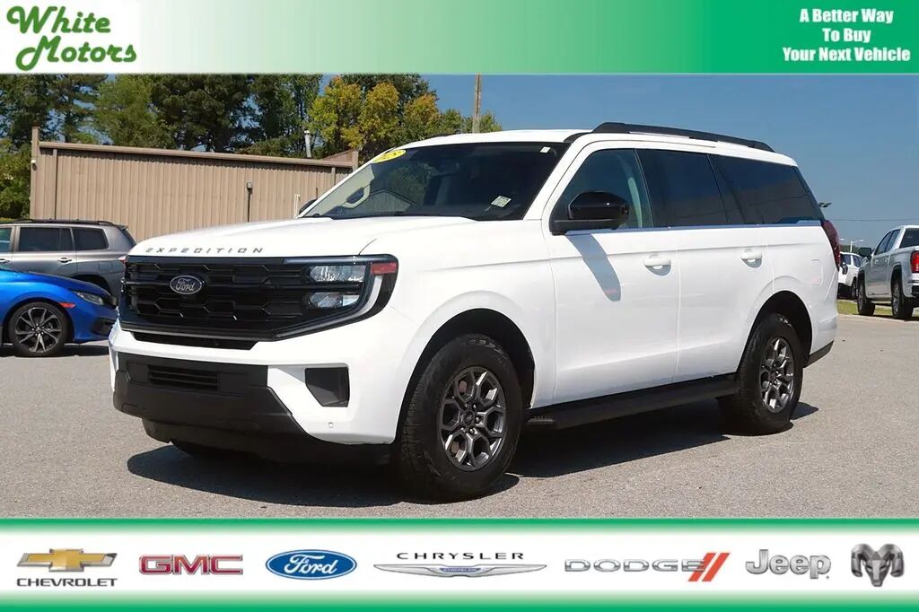 2025 Ford Expedition Active — photo 1 of 13