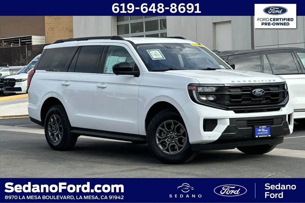 2025 Ford Expedition Active — photo 1 of 13