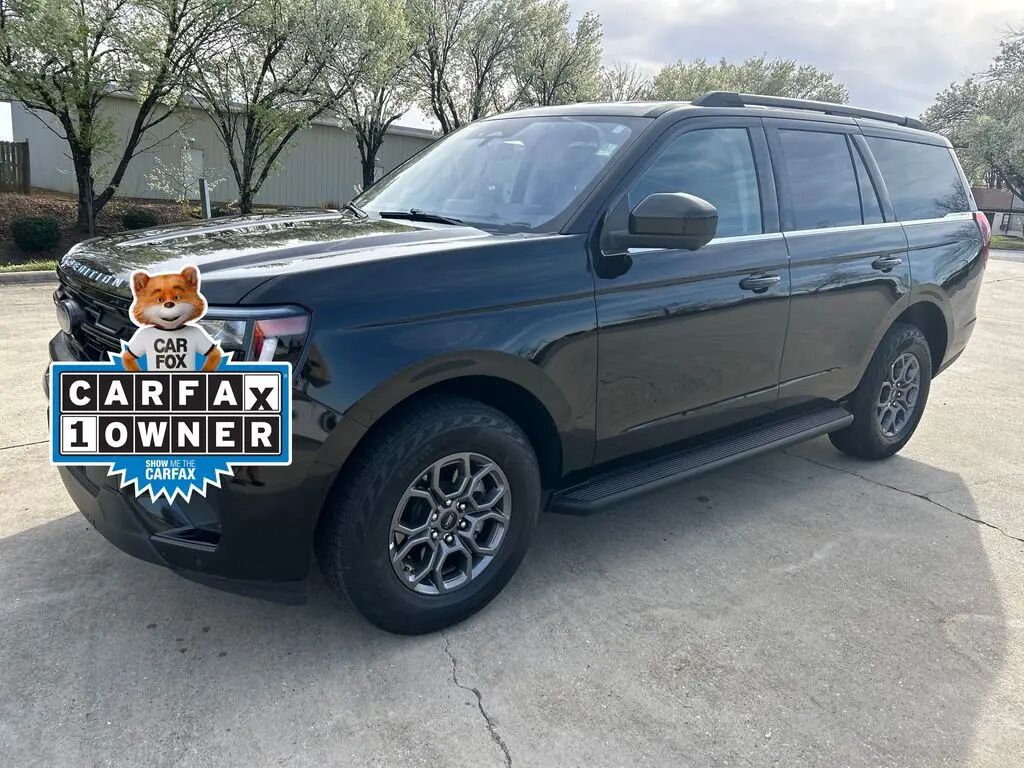 2025 Ford Expedition Active — photo 1 of 28