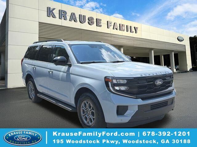 2025 Ford Expedition Active — photo 1 of 11