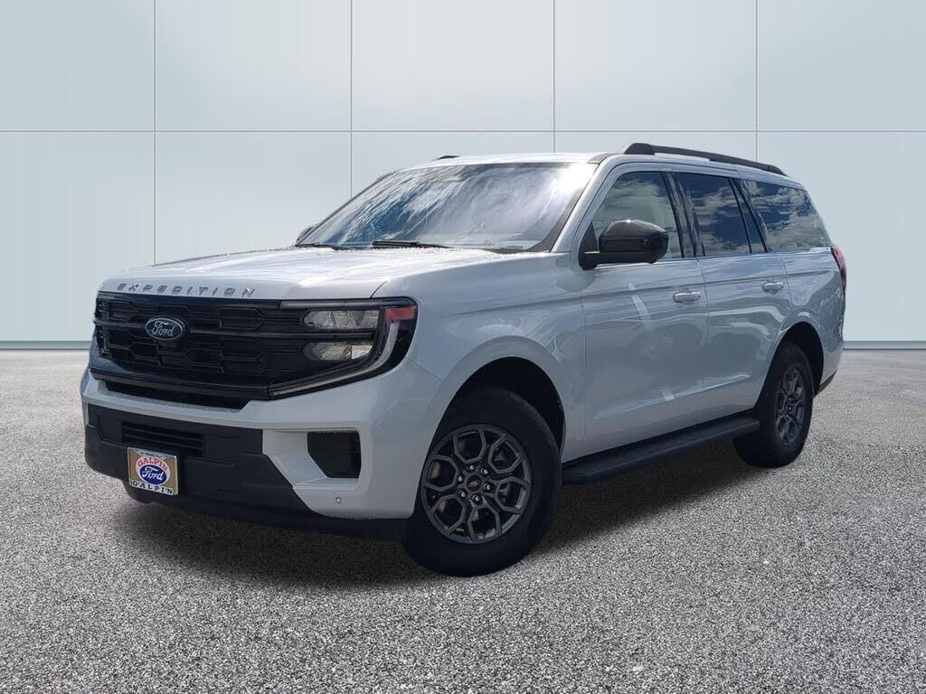 2025 Ford Expedition Active — photo 1 of 1