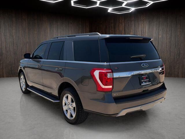 2019 Ford Expedition XLT — photo 1 of 4