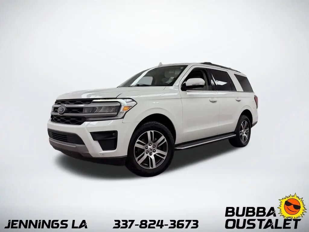 2022 Ford Expedition XLT — photo 1 of 13