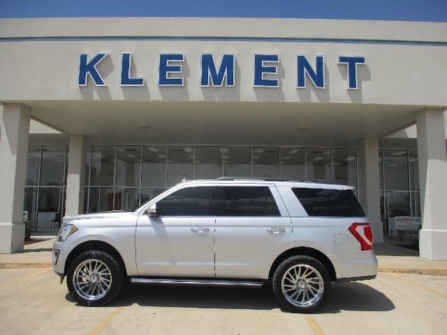 2019 Ford Expedition XLT — photo 1 of 13