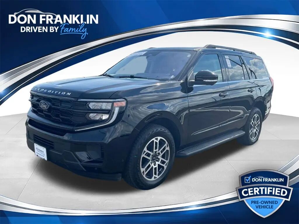 2025 Ford Expedition Active — photo 1 of 13