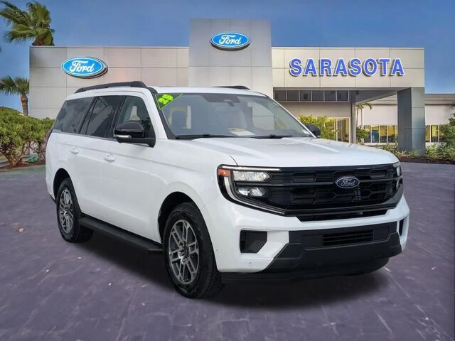 2025 Ford Expedition Active