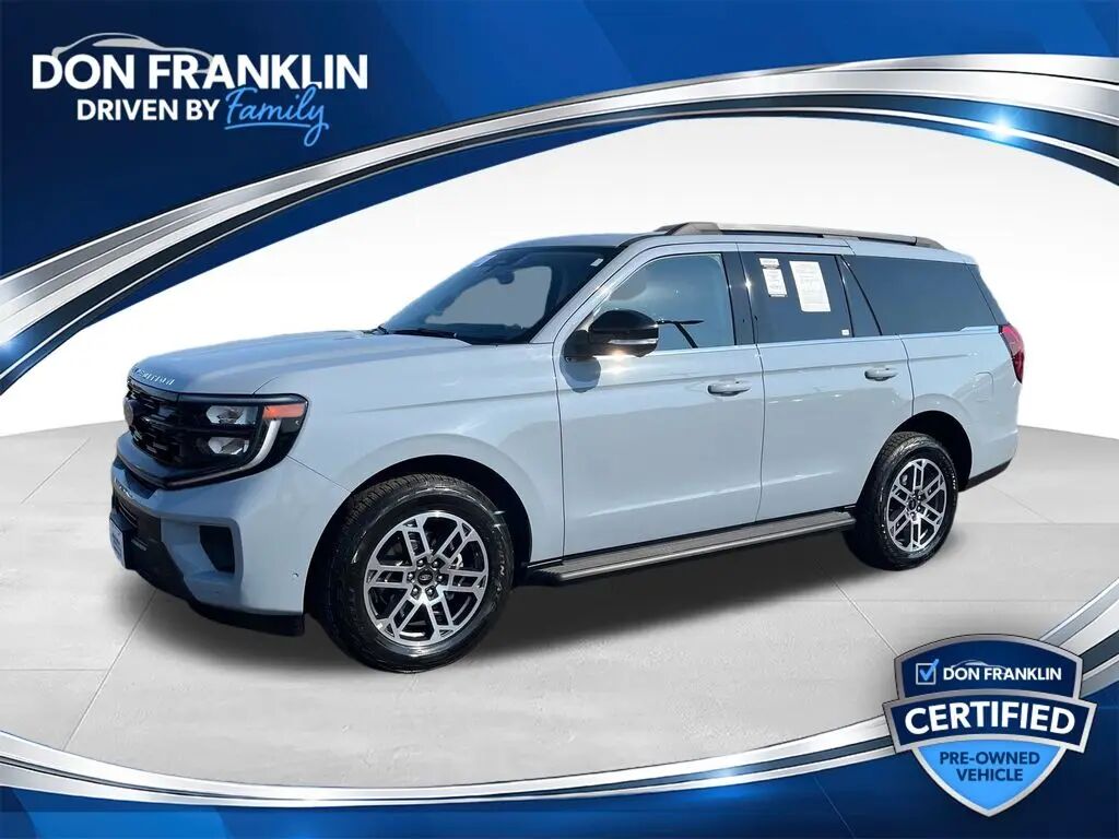 2025 Ford Expedition Active — photo 1 of 13