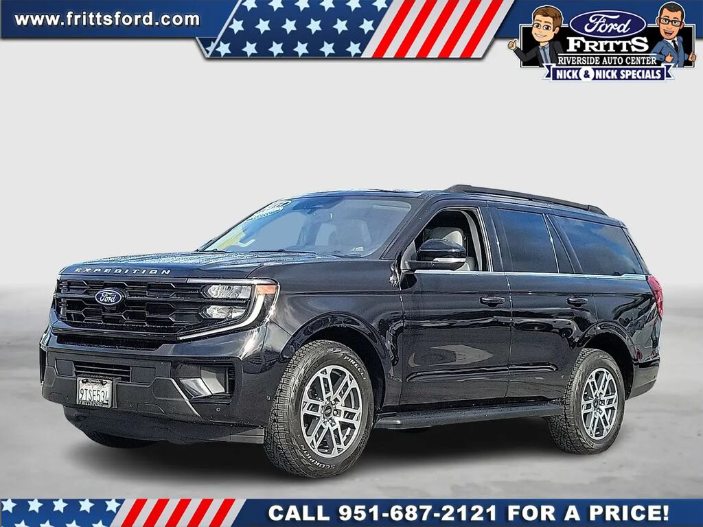 2025 Ford Expedition Active — photo 1 of 13