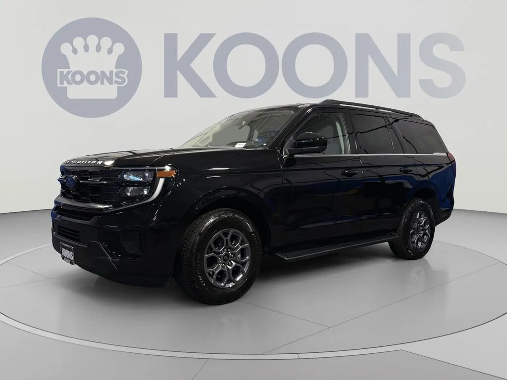2025 Ford Expedition Active — photo 1 of 13