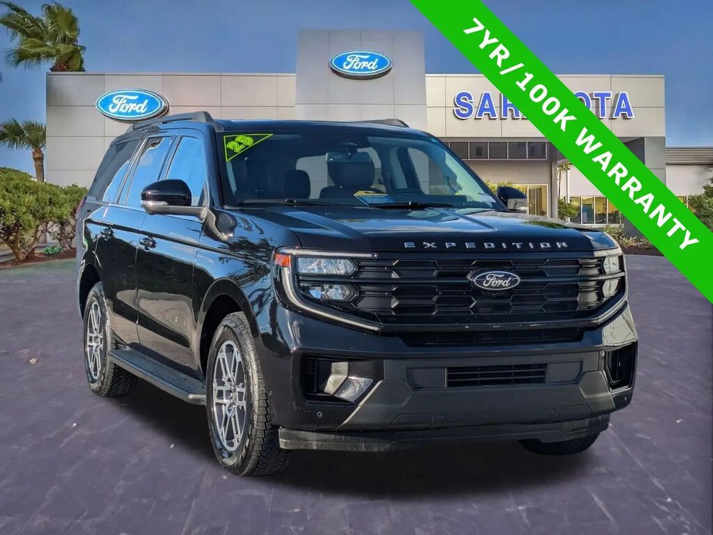 2025 Ford Expedition Active — photo 1 of 13